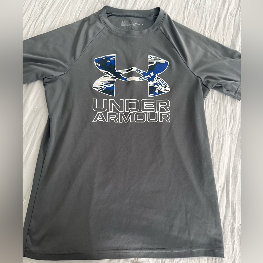 Under Armour Gray Short Sleeve Tee with Blue Logo